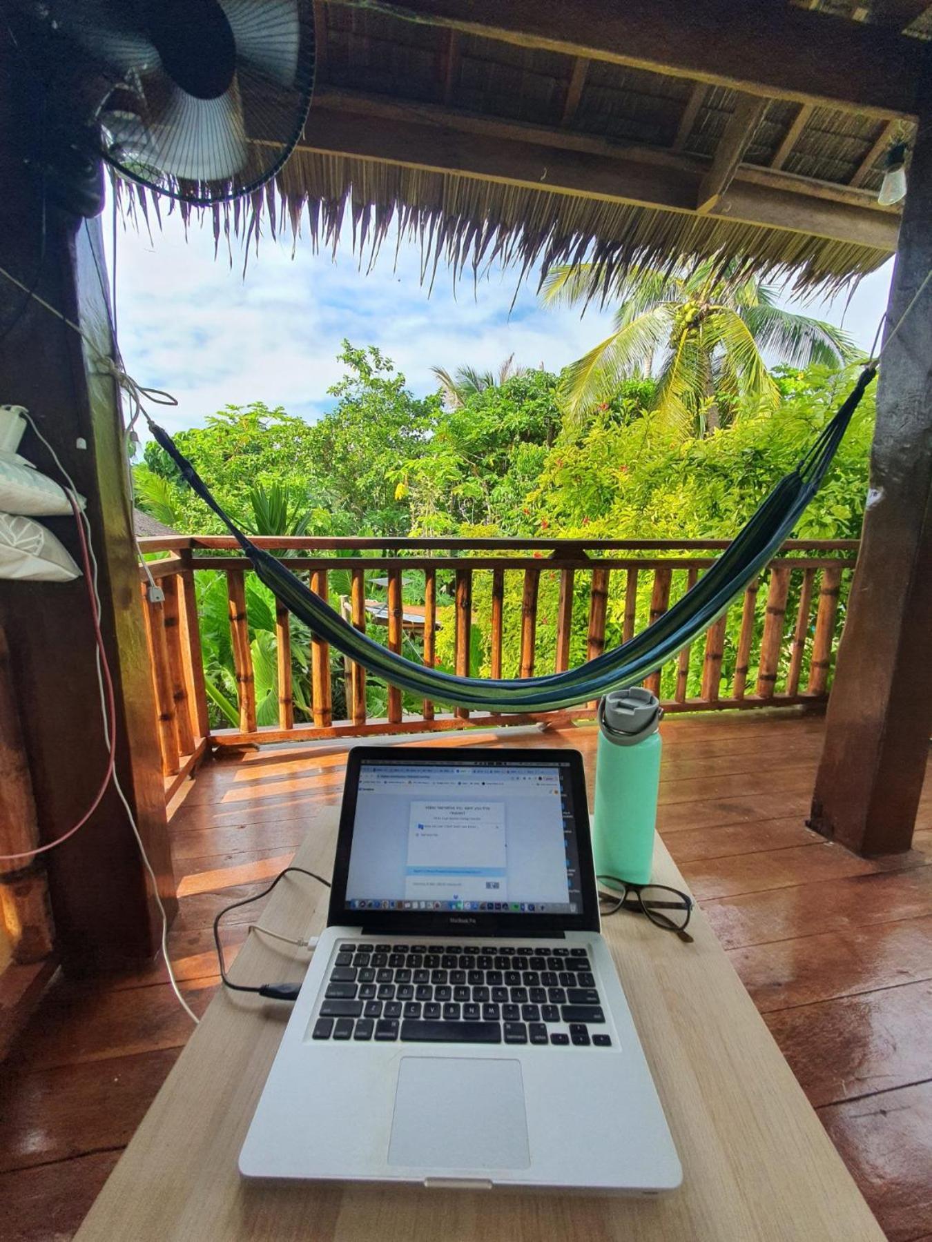 Bed and Breakfast Coleto Siargao San Isidro  Экстерьер фото
